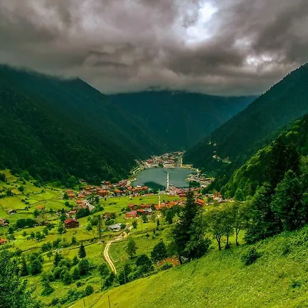 Ravza Uzungol